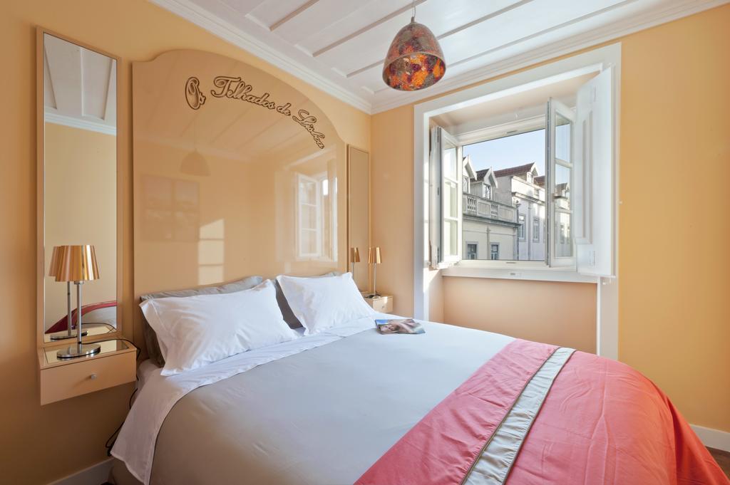 Lisbon Colours Bairro Alto Apartments Ngoại thất bức ảnh